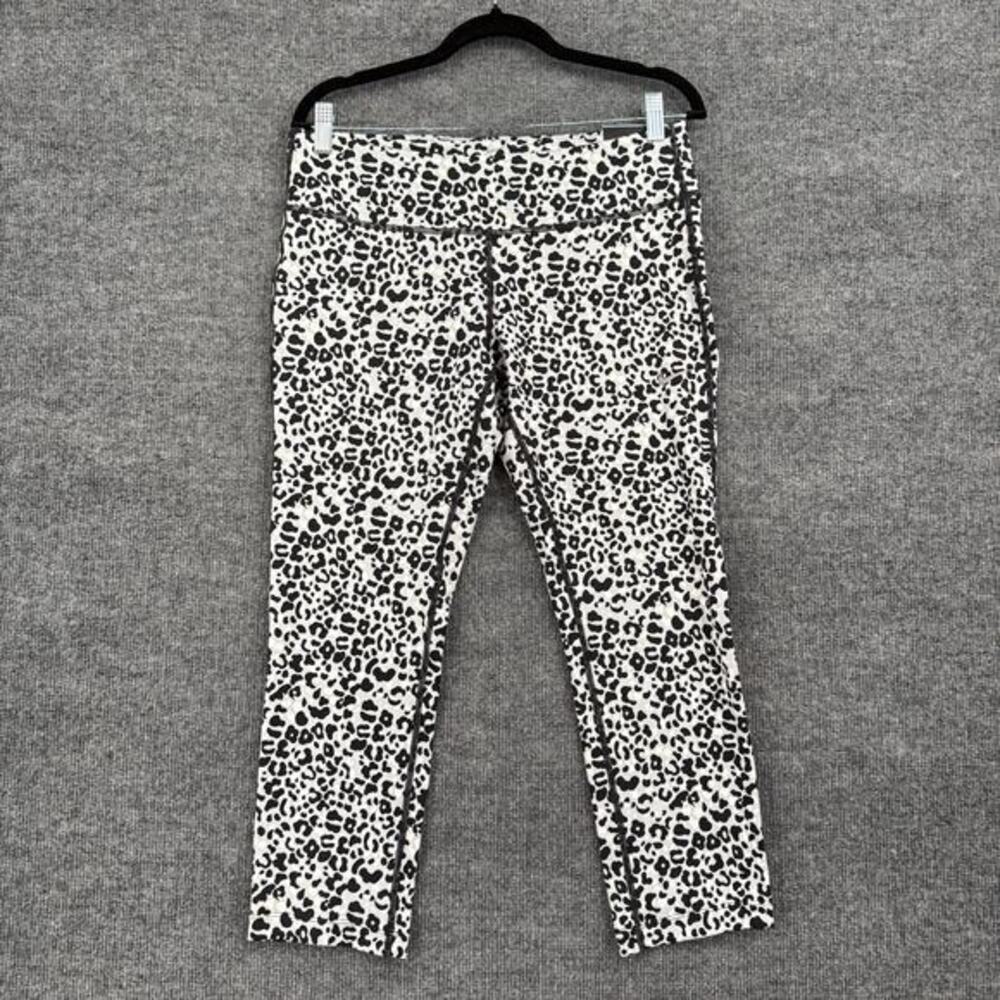 Nike Womens Epic Run Crop Tight Fit Athletic Leggings Size L Black White Leopard